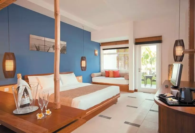 اتاق لوکس با چشم‌انداز دریا, Laguna Beach Hotel & Spa
