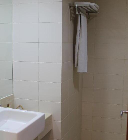 Номер Superior, Lombok Plaza Hotel And Convention