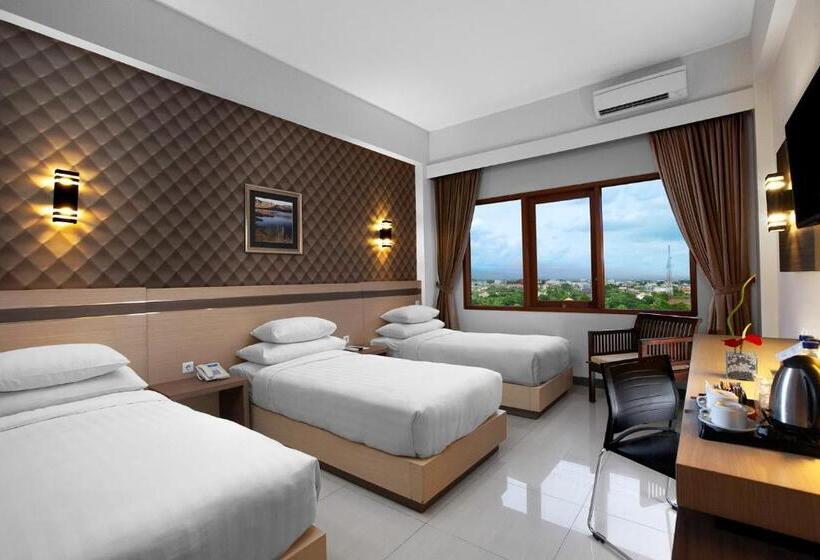 غرفة ديلوكس ثلاثية, Lombok Raya