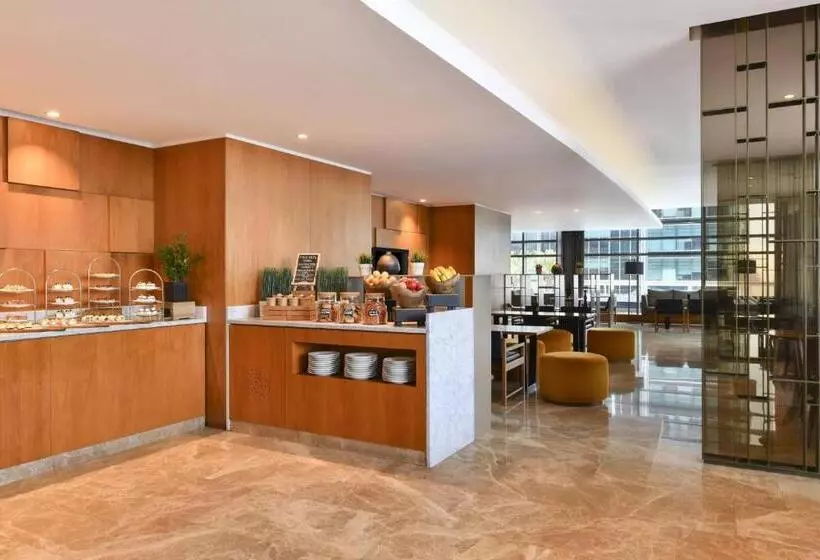 اتاق اجرایی با تخت بزرگ, Marriott Marquis City Center Doha