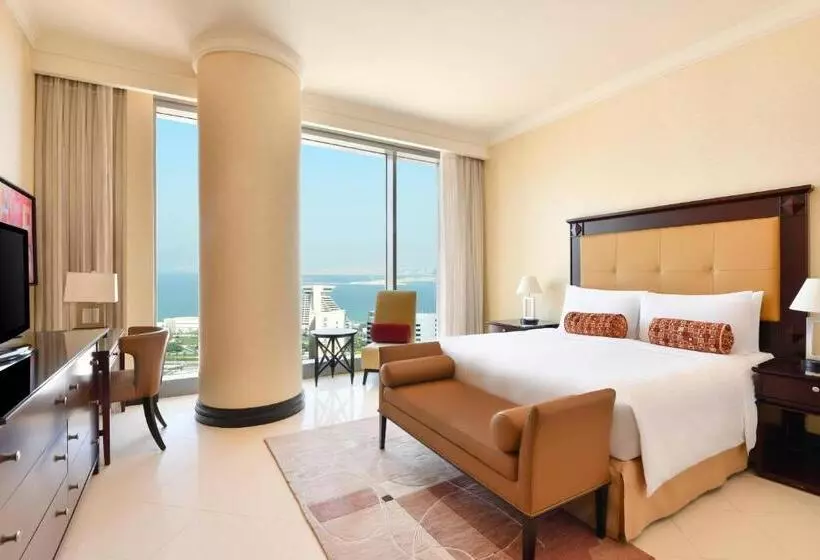 2 Bedroom Apartment with Views, Marriott Marquis City Center Doha