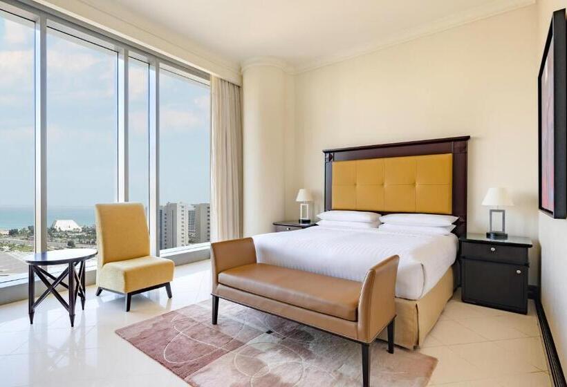 2 Bedroom Apartment with Views, Marriott Marquis City Center Doha