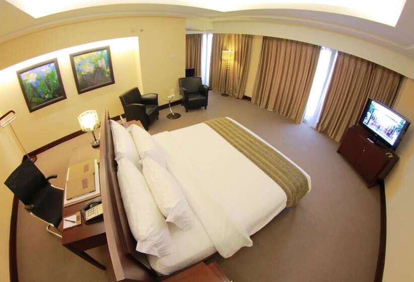 스위트, Merlynn Park