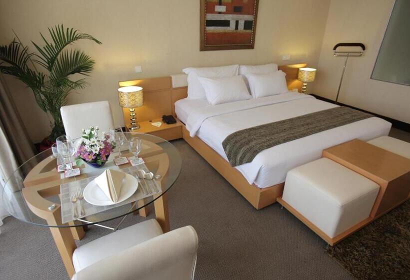 스위트, Merlynn Park