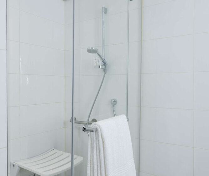 스탠다드 룸 산 전망, Radisson Hotel Cape Town Foreshore