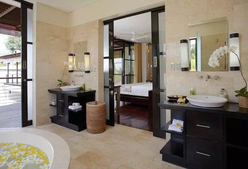 ３ベッドルームのデラックスビラ, Temple Hill Residence Villa