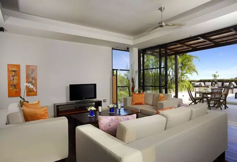 ３ベッドルームのデラックスビラ, Temple Hill Residence Villa