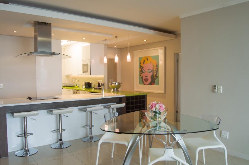 Апартаменты Deluxe 2 Спальни, The Crystal Apartments