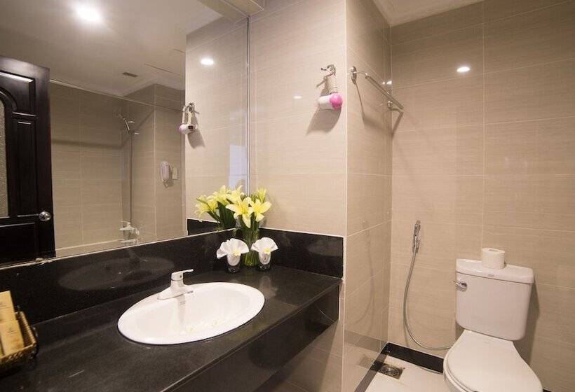 اتاق سوپریور, The Light Hotel And Resort