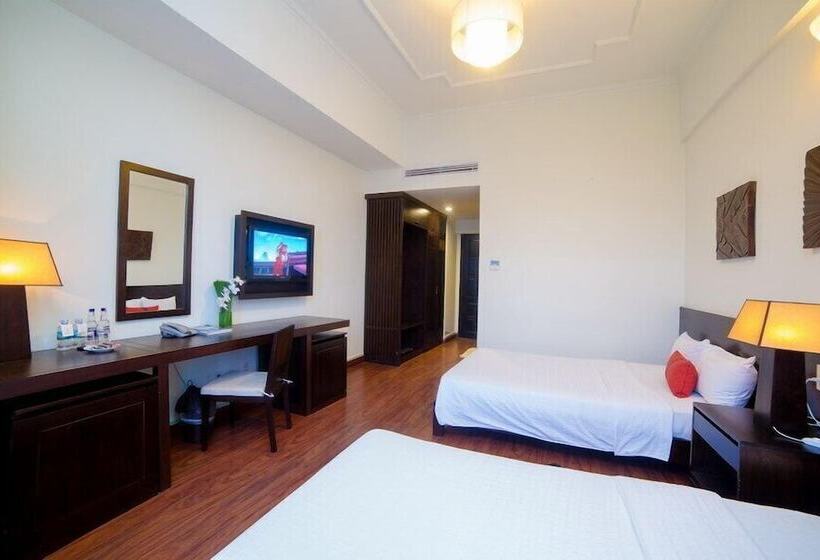 اتاق سوپریور, The Light Hotel And Resort