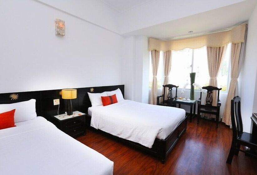 اتاق سوپریور, The Light Hotel And Resort