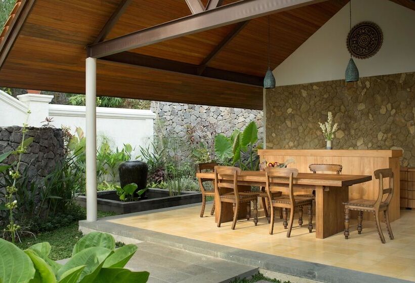 וילה עם חדר שינה אחד ובריכת שחיה, Plataran Borobudur