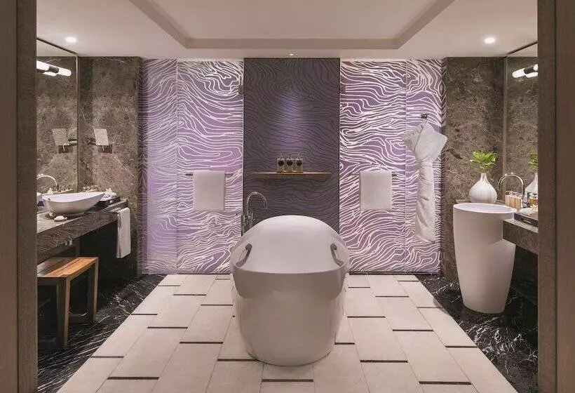 سوییت جونیور, Shangrila Le Touessrok, Mauritius