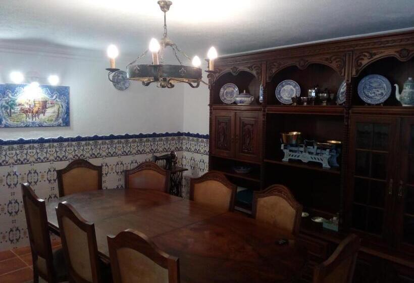 Дом 2 Спальни, Retiro Da Madalena