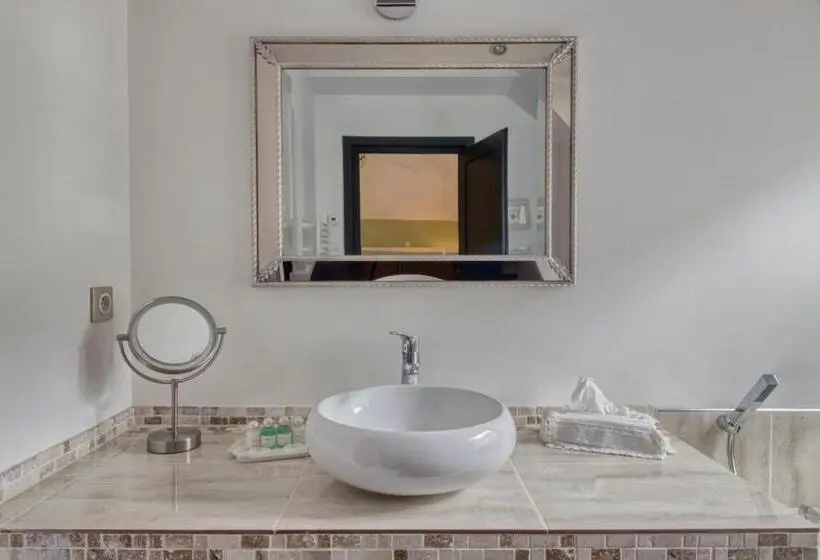 اتاق استاندارد با بالکن, Villa Vent Couvert