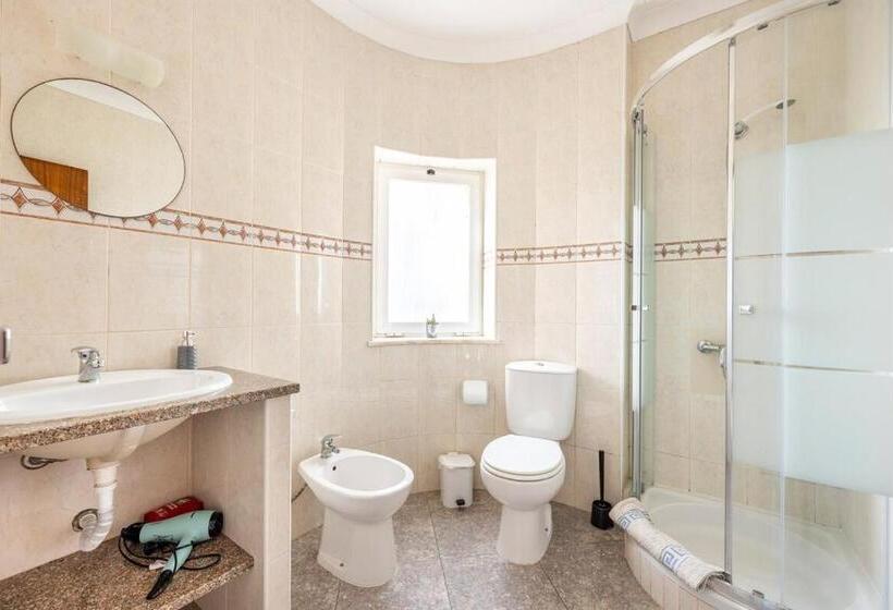 חדר סטנדרט, Local Guesthouse