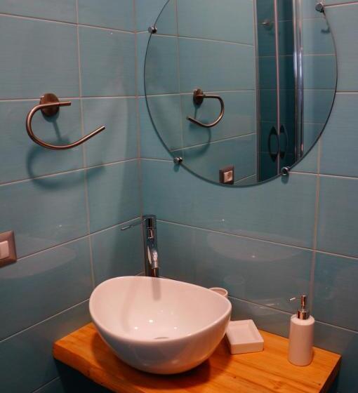 Standaard Vierpersoonskamer met Uitzicht op Zee, B&b Occhi Di Mare