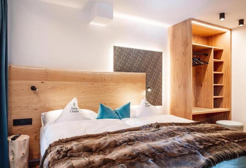 家庭间, Turmchalet