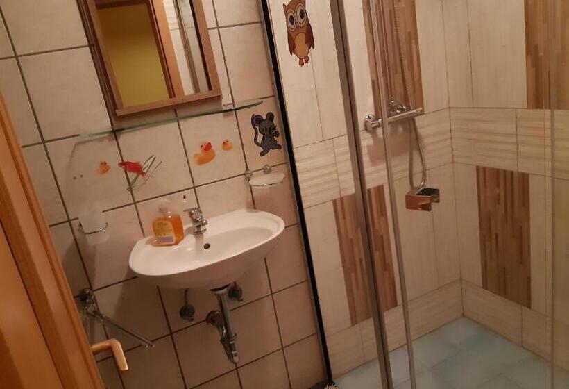 エコノミールーム, Landgasthof Negrean