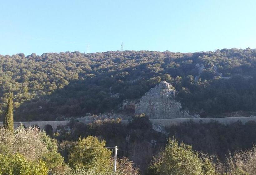 חדר סטנדרט, Mas De Lunet