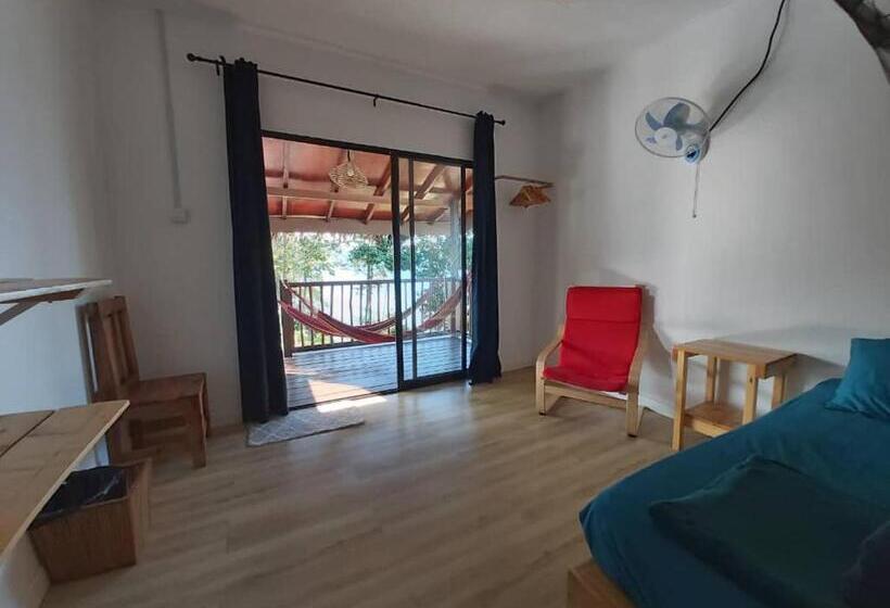 Triple Room Sea View, Bigfin Beach Resort