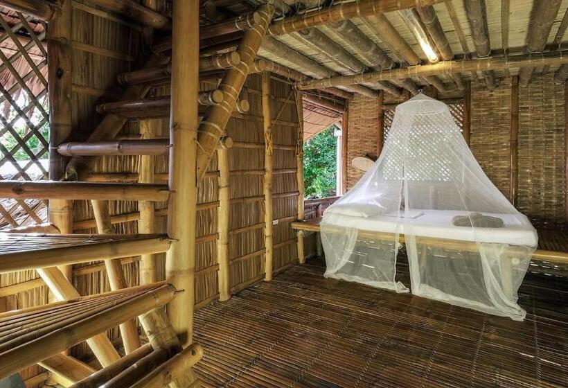 景色の見えるスタンダード４人部屋, Kookoo S Nest Eco Lodge