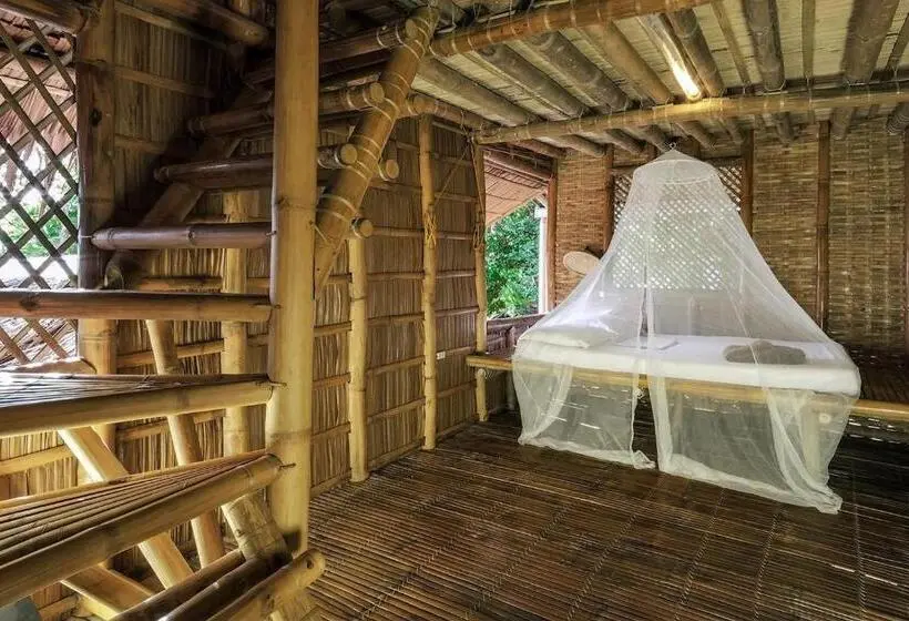景色の見えるスタンダード４人部屋, Kookoo S Nest Eco Lodge