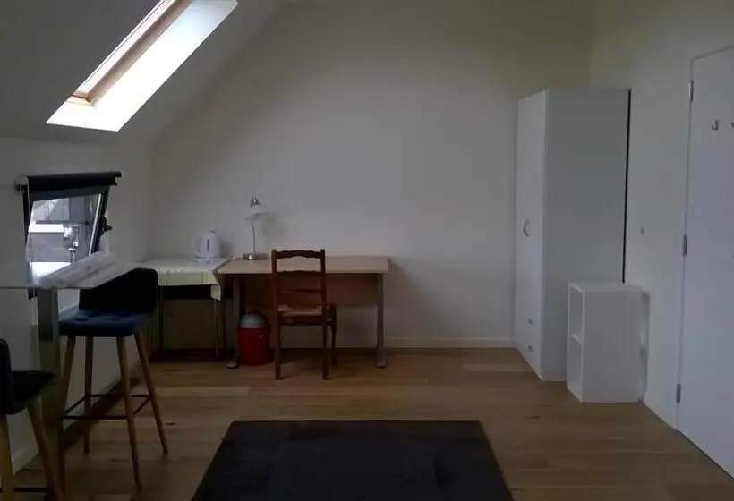 ガーデンビュースタンダードルーム, B&b Wannes Suite
