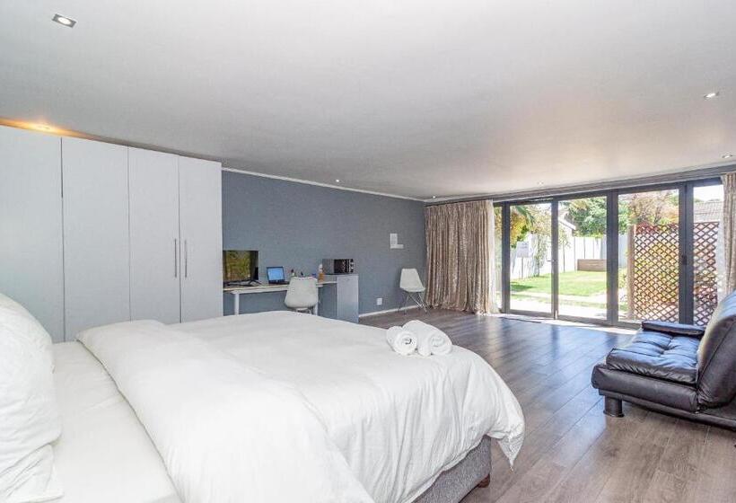 חדר דחוקס עם מיטת קינג, Bloubergstrandlodge