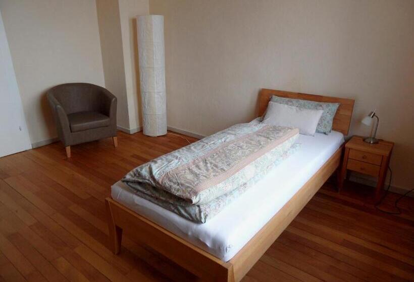 Quarto standart individual, Im Bahnhof   Gästezimmer