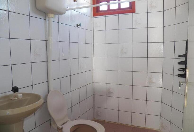 标准工作室带泳池景, Pousada Colibris