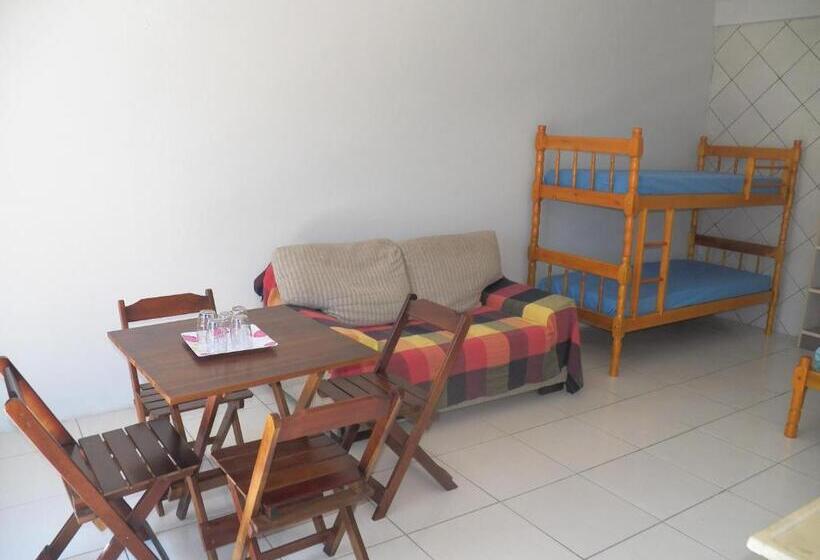 标准工作室带泳池景, Pousada Colibris