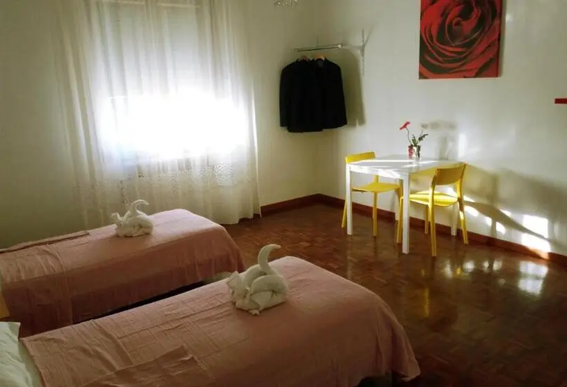 ガーデンビュースタンダードルーム, Bed & Breakfast Anzola
