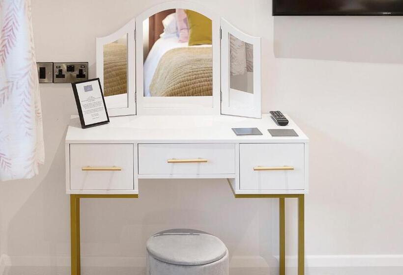 חדר סטנדרט עם מיטת קינג, Westleigh