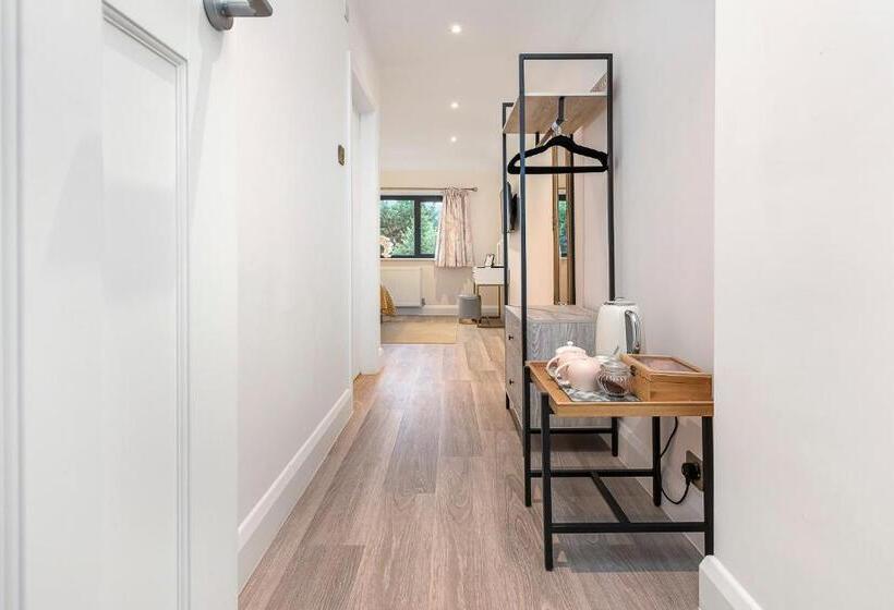 חדר סטנדרט עם מיטת קינג, Westleigh