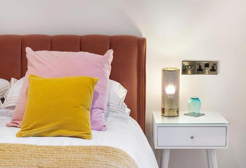 חדר סטנדרט עם מיטת קינג, Westleigh