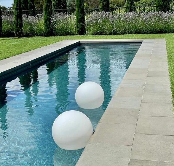 ویلای لوکس 1 خوابه, Frogs Pond