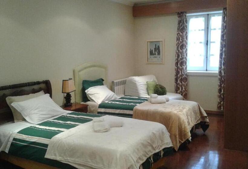 ベーシックトリプルルーム, Casa Dos Confrades