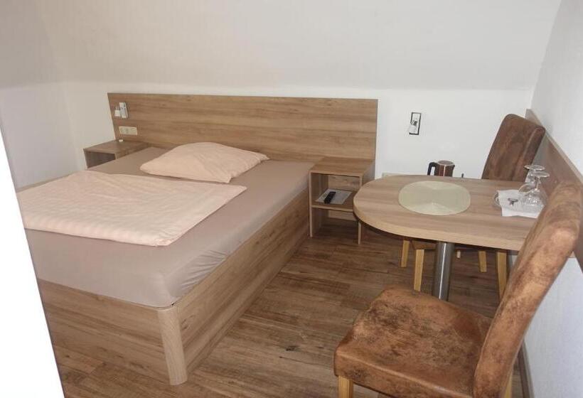 Standard Room, Gasthof & Restaurant Am Kreuz