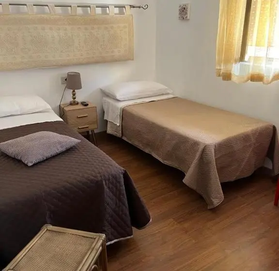 バスルーム共有のシングルスタンダード, Da Adriana Guesthouse