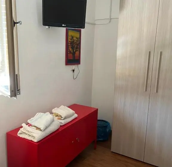 バスルーム共有のシングルスタンダード, Da Adriana Guesthouse