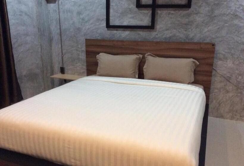 标准间, The Loft Resort Kabin Buri