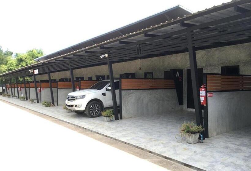 标准间, The Loft Resort Kabin Buri