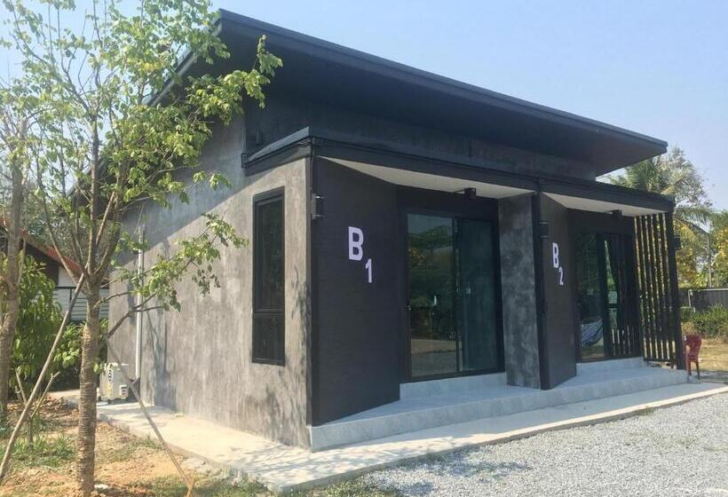 带大床的标准间, The Loft Resort Kabin Buri