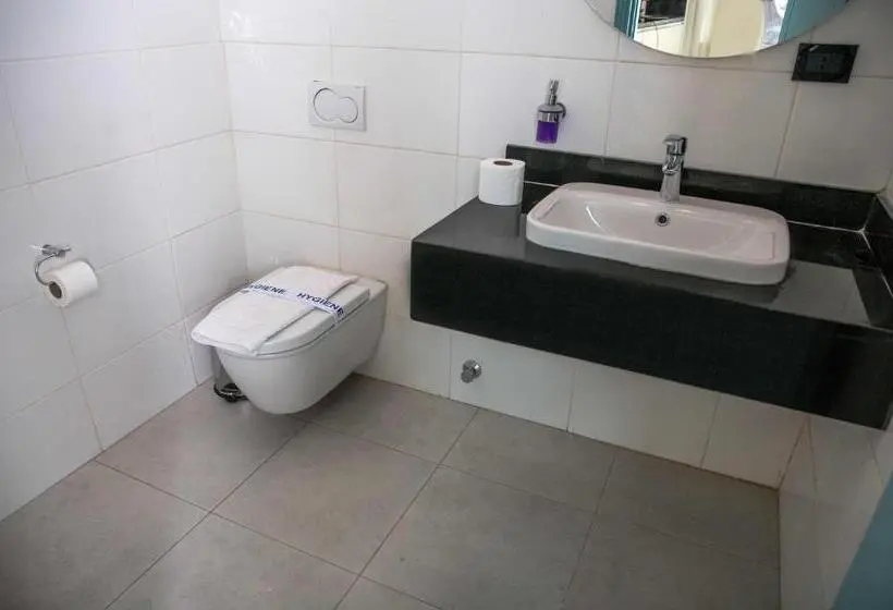 سوییت, Redcon Suites