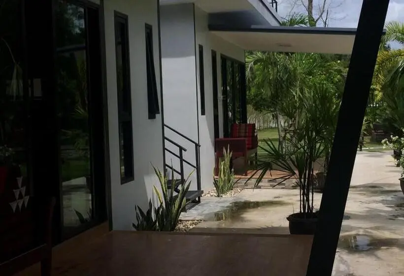 家族用バンガロー, B&b Forest Hill Khao Yai