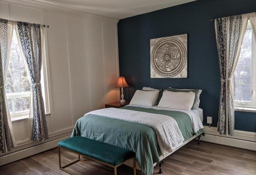 Номер Стандарт, Maison Zacharie