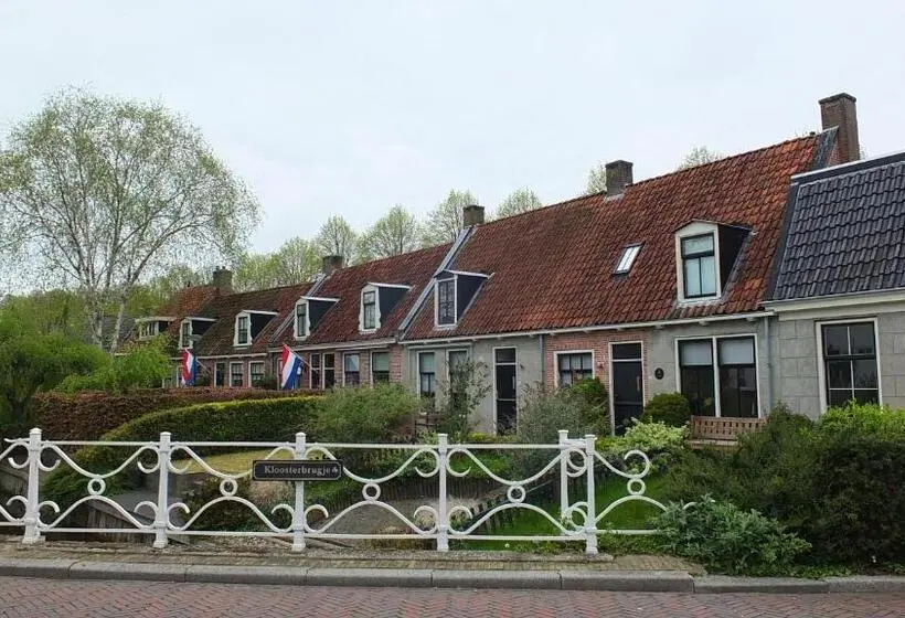 バルコニー付きスタンダードルーム, B&b Ferdivedaasje
