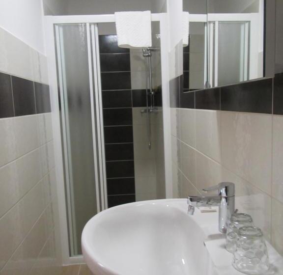 اتاق استاندارد, Pod Orehi