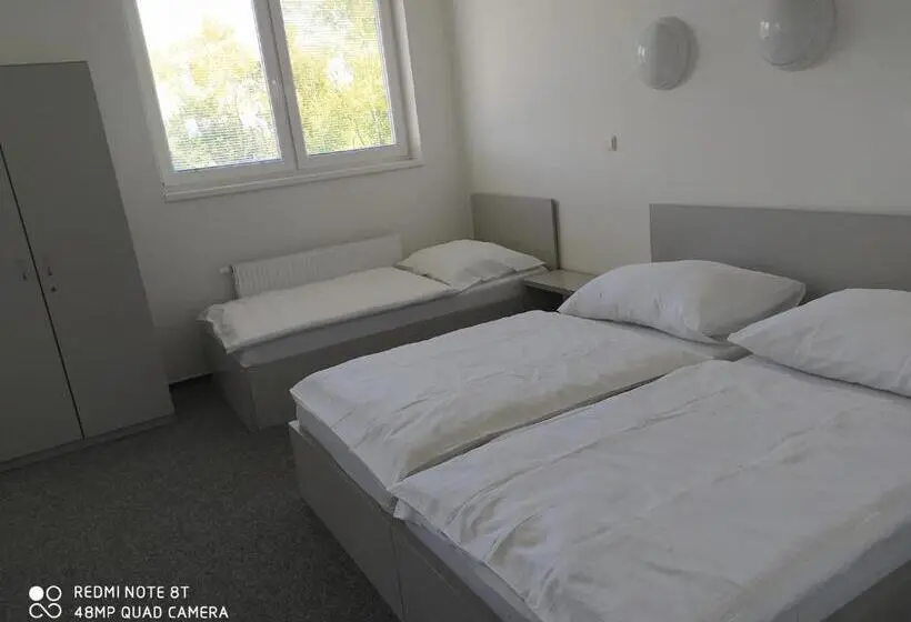 スタンダード４人部屋, Penzion Valmez